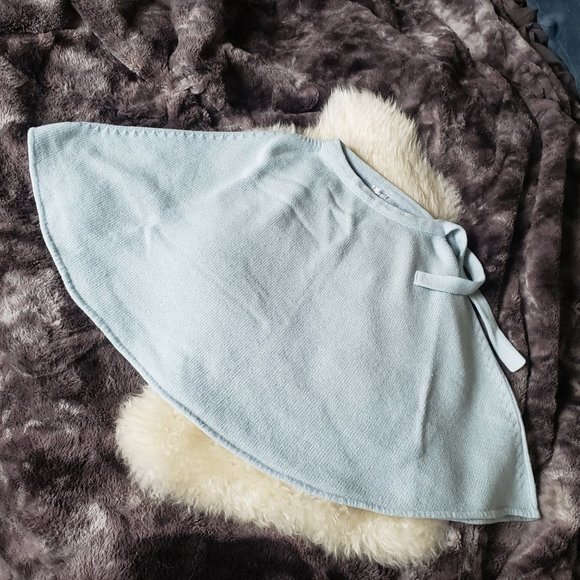 MCM Vintage Wool Poncho - Soft Blue Lambswool and Angora Rabbit - Picture 3 of 7